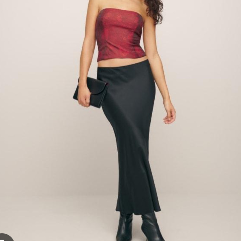 BNWT Reformation Georgia Deep Red Floral Strapless Top - Picture 4 of 10